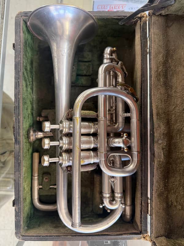 J.W. York & Sons Professional Cornet 1910 - Silver with gold inner bell image 1