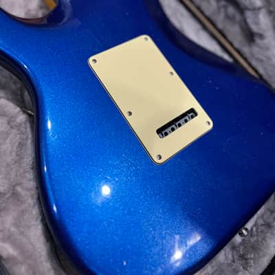 Fender American Ultra Stratocaster – Cobra Blue – Made in USA (2022) image 6