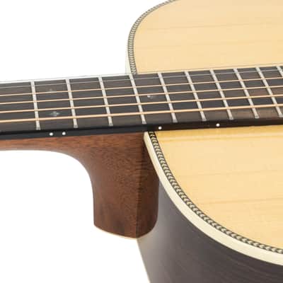 Martin OM-28E LRB Acoustic-Electric - Natural image 6