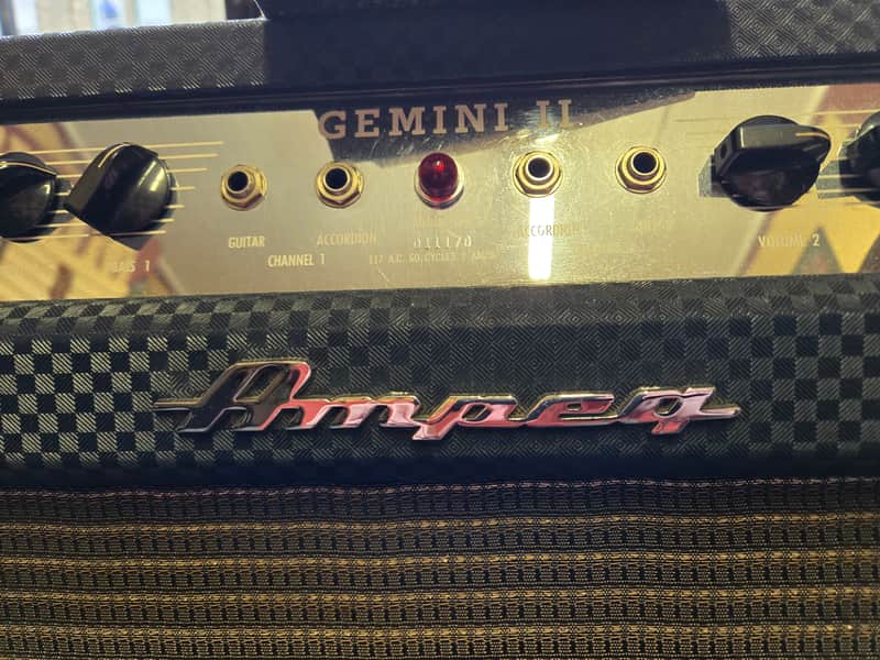 Ampeg G-15 Gemini II 2-Channel 30-Watt 1x15" Guitar Combo 1965 - 1968 - Blue image 1