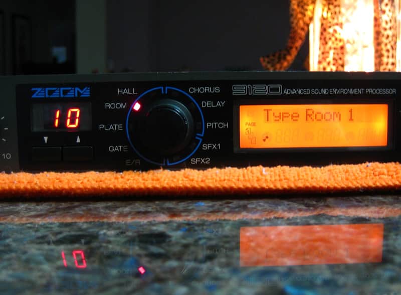 Zoom 9120 - Advanced Sound Environment Processor - Hardware