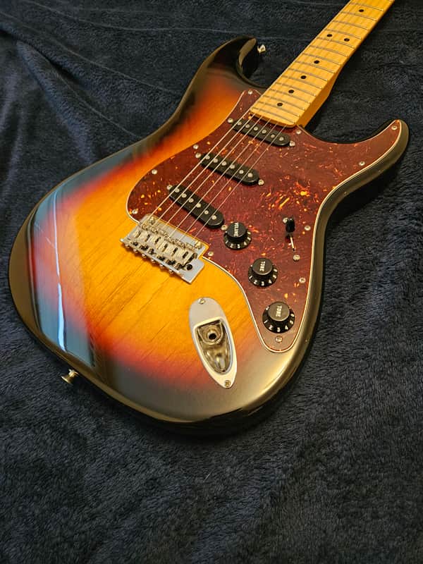 Fender MIJ Hybrid II Stratocaster | Reverb Canada