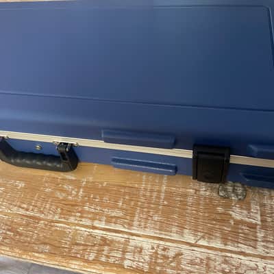 Fender Tele/Strat TSA hardshell guitar case by Crossrock 2026 - Blue image 2