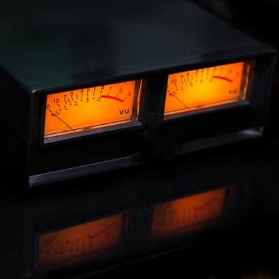 Vintage Look VU Meter Audio Visualiser Stereo Double Analog Warm Lamp Display Studio & HI-FI image 9