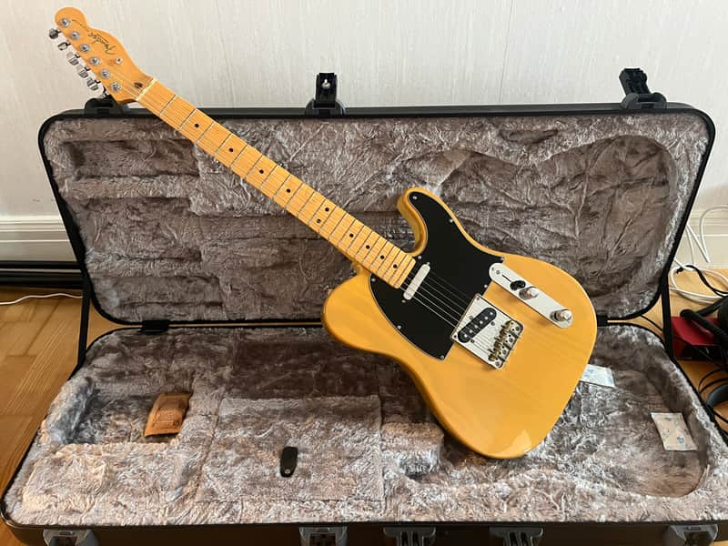 Fender American Professional II Telecaster with Maple Fretboard 2020 - Present - Butterscotch Blonde image 1