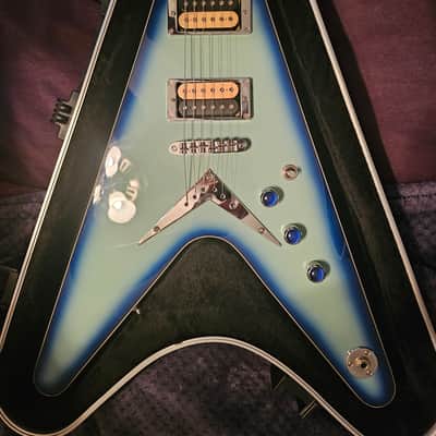 Dean V 79 reissue Blue Burst 2018 - Blue Burst image 8
