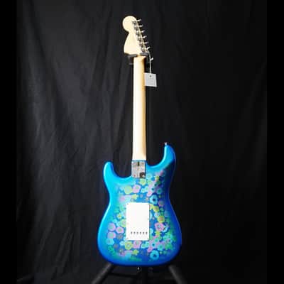 *NEW IN BOX* Fender Made in Japan Limited Stratocaster Blue Flower – 2025 Limited Edition image 5