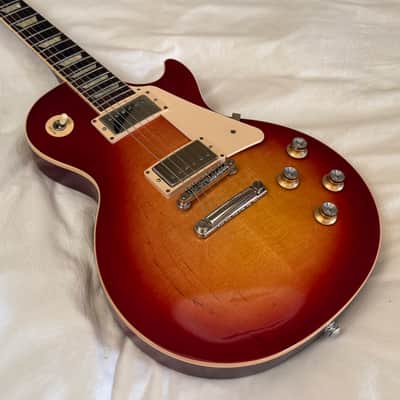 2019 Gibson Les Paul Standard - Cherry Sunburst - Free Pro Setup image 4