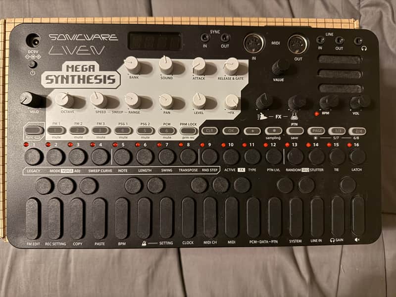Sonicware Liven Mega Synthesis 2024 - Black Bild 1