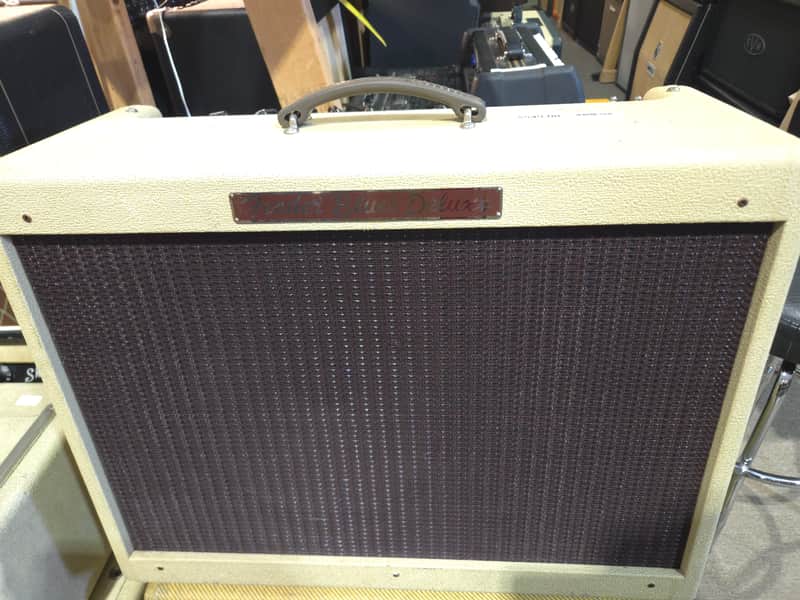 Fender Blues Deluxe 2-Channel 40-Watt 1x12" Guitar Combo