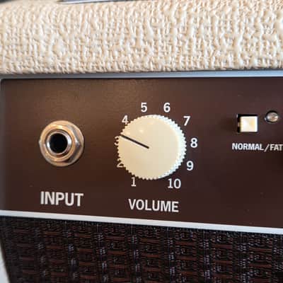 Fender Super-Sonic 22 2-Channel 22-Watt Guitar Amp Head Blonde w/ Matching Fender 2x12" Super-Sonic Cab, Footswitch & Dust Covers image 5