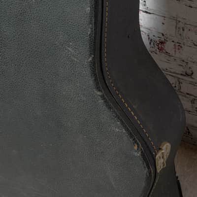 Victoria Luggage Co 1960's Dreadnought Acoustic Guitar Hard Shell Case Black and Yellow VINTAGE image 6