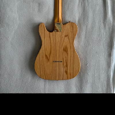Fender Rarities Series Red Mahogany Top Telecaster with Maple Fretboard, Gold Hardware 2019 - Natural Bild 3