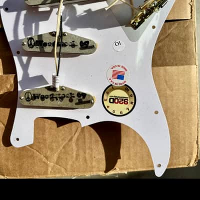 2004 Fender American Deluxe Stratocaster w/ Lindy Fralin Woodstock ‘69 image 8