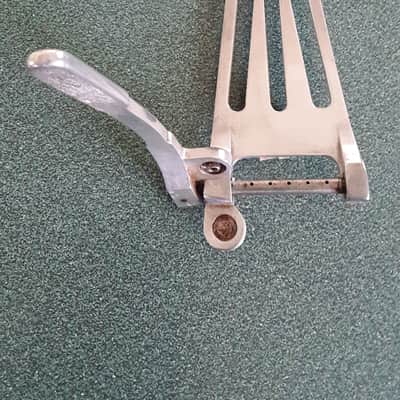 Unknown Tremolo tailpiece - silver image 3