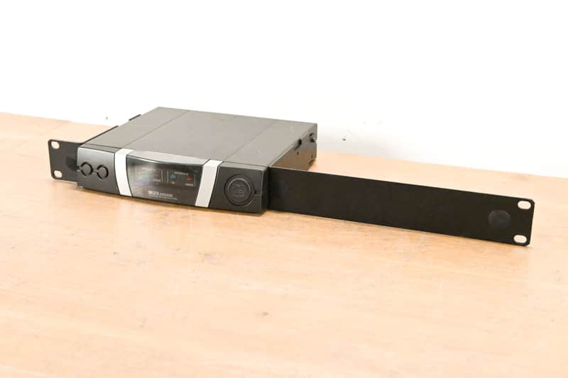 AKG PS4000 1-Input, 4-Output Wide Band Antenna Splitter NO POWER SUPPLY CG0102M image 1