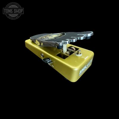 Used Snarling Dogs Bawl Buster Addicted to Wah Pedal Gold TFW3287 image 2