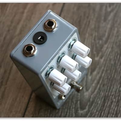 EarthQuaker Devices "Bit Commander Guitar Synthesizer V2" image 10