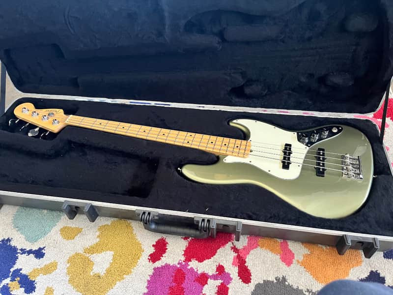 Fender American Standard Jazz Bass 2008 - 2016 image 1
