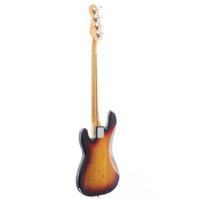 Squier Classic Vibe '60s Precision Bass 3-Color Sunburst [ICSA22025774] (06/22) image 15