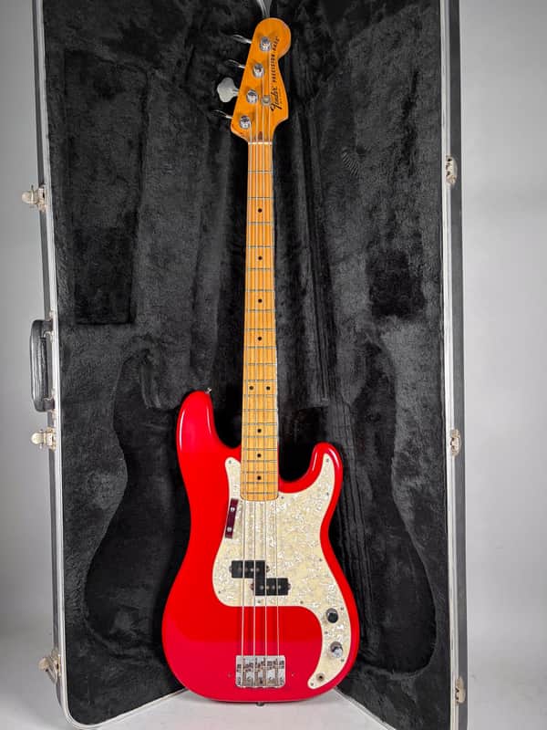 Fender International Series Precision Bass | Reverb