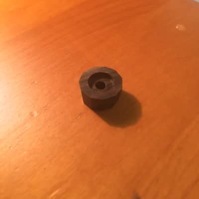 Guilford Guilford Macassar Ebony 11 sided Facet Cut Tapered knob for volume/ tone - 6mm bore. image 2