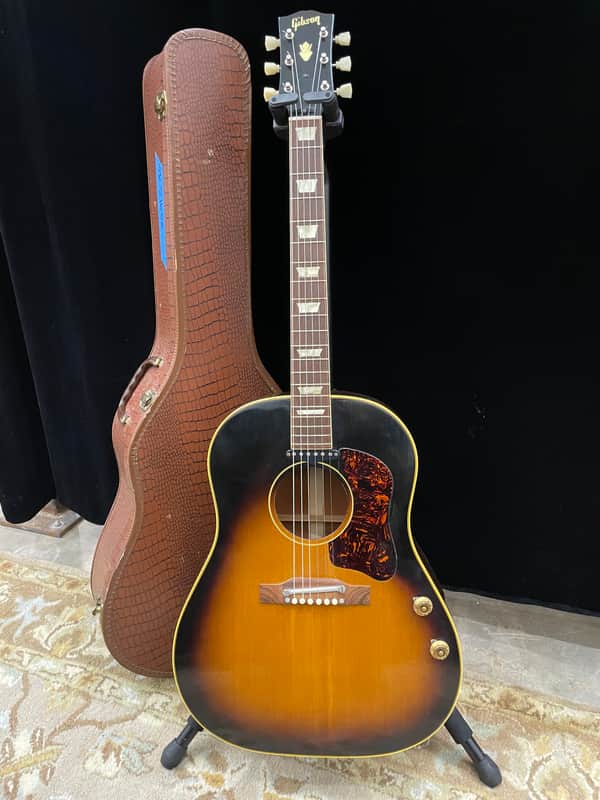 Gibson J-160E 1956 - Sunburst w/ original case - Excellent