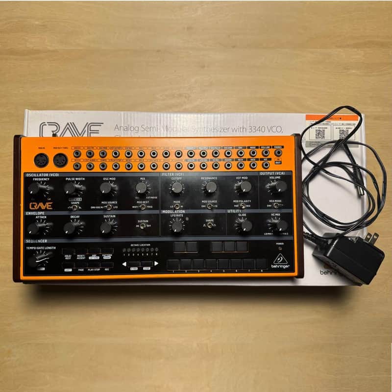 Behringer Crave