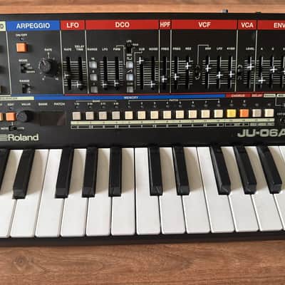 Roland JU-06A Boutique Series Synthesizer Module + K-25m Keyboard image 1