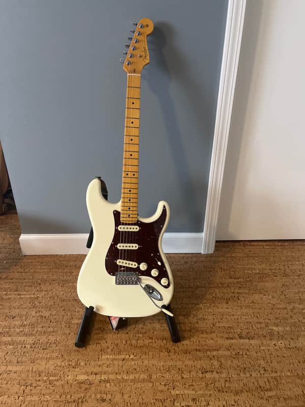 Fender American Pro 2 Stratocaster 2024 - Olympic White