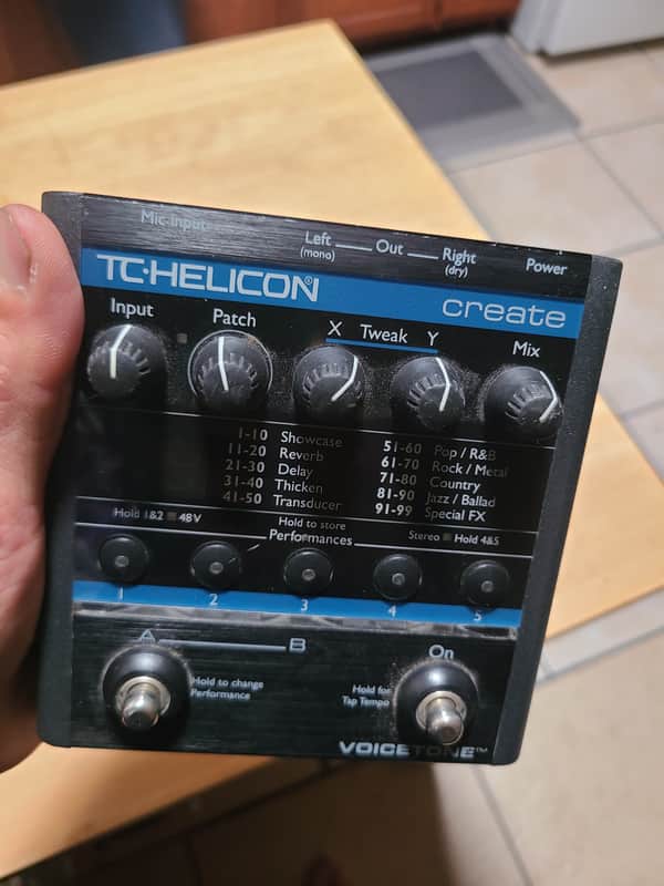 TC-Helicon VoiceTone Create AC付 動作確認済 TC Helicon VoiceTone Create | Reverb