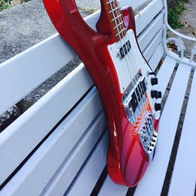 Rickenbacker V63 1993 Fireglow image 6