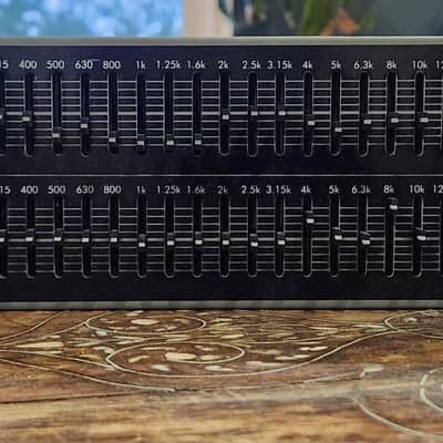 STUDIO SALE! ART EQ355 Dual 31-Band Graphic EQ image 3