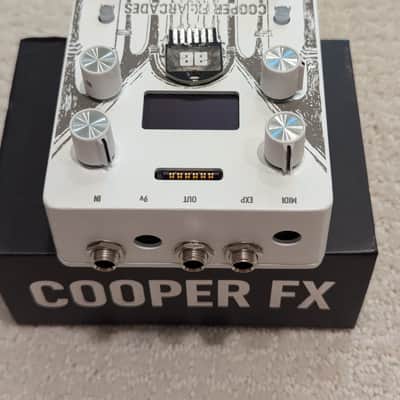 Cooper FX Arcades Multi-Effect Console 2020 - 2021 - Black Sparkle image 4