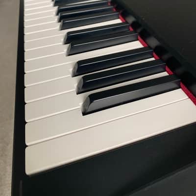Roland RD-300SX 88-Key Digital Stage Piano 2004 - 2008 - Black image 5
