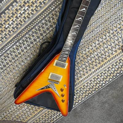 Hamer Vector image 9