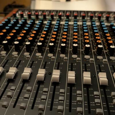 TASCAM Model 24 Multitrack Recorder / Mixer / USB Interface 2018 - Present Black with Wood Cheeks image 7