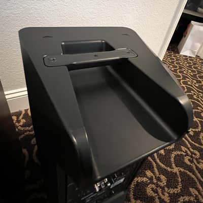 A pair Yamaha DXR10 mkII 2-Way 1100-Watt 10" Active Loudspeaker 2019 - Present - Black image 5
