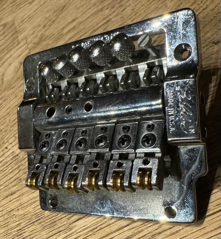 Kahler 2300 professional series Locking Guitar Tremolo bridge 80s - Chrome image 1