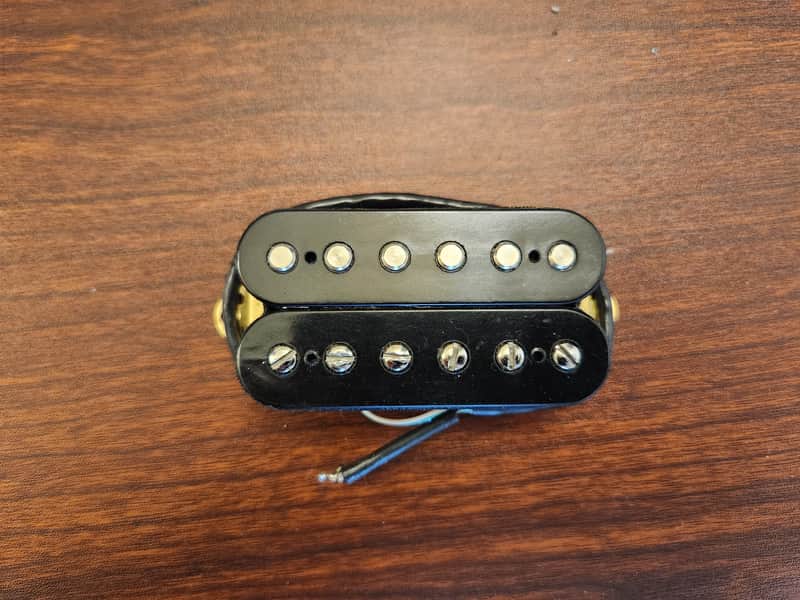 EVH Wolfgang Neck Black Pickup image 1