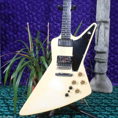Gibson Explorer Custom Shop "Roland Ready" Vintage 1985 Very RARE! image 3