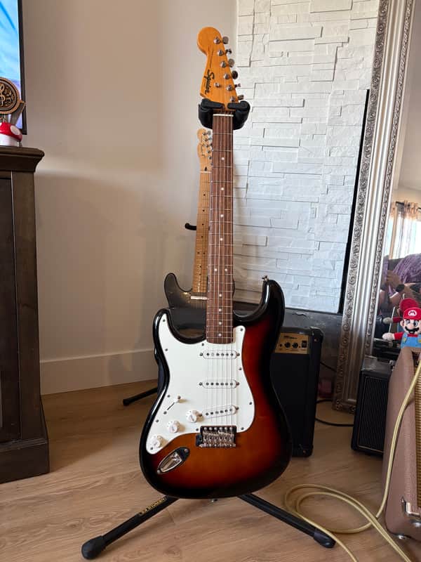 Squier Classic Vibe 60s 2020+ - 3 colour sunburst image 1
