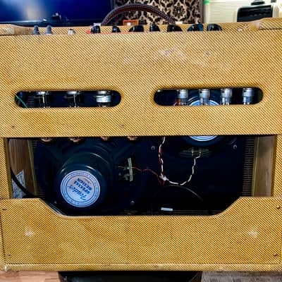 GASLIGHT ANTHEM - Fender EC Twinolux Eric Clapton Signature 40-Watt 2x12" Guitar Combo 2012 - 2016 - Tweed image 12