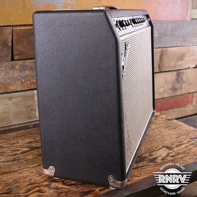 1968 Fender Vibrolux Reverb "Drip Edge" 2-Channel 35-Watt 2x10" Guitar Combo Silverface image 6