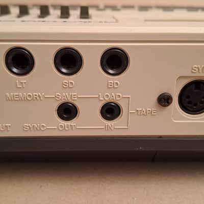 Roland TR-707 Rhythm Composer image 3