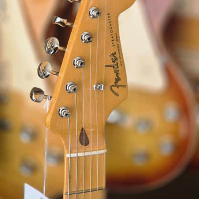 Fender Vintera III Late '50s Stratocaster 2026 - Aztec Gold image 7