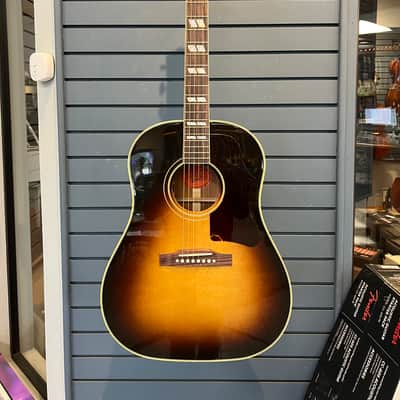 Gibson Southern Jumbo Original Acoustic-Electric Guitar Vintage Sunburst image 2