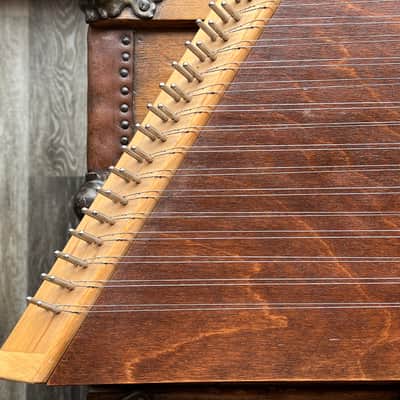 (DKF18097) MVH 2002 Hammered Dulcimer with Hammers image 3