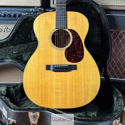 2015 Martin 000 18 Retro Natural image 15