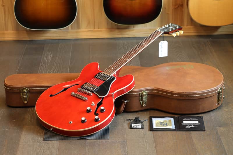 Gibson ES-335 Dot Satin 2006 - 2014 | Reverb Canada